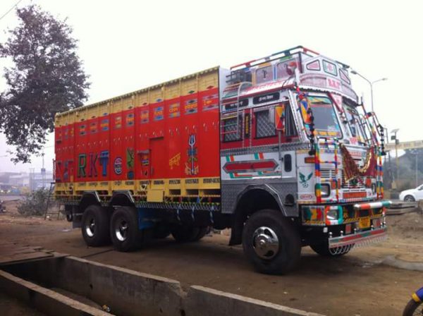 truck-india