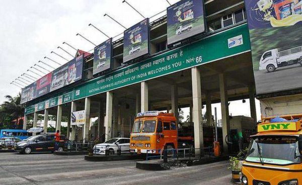 truck-highway-india